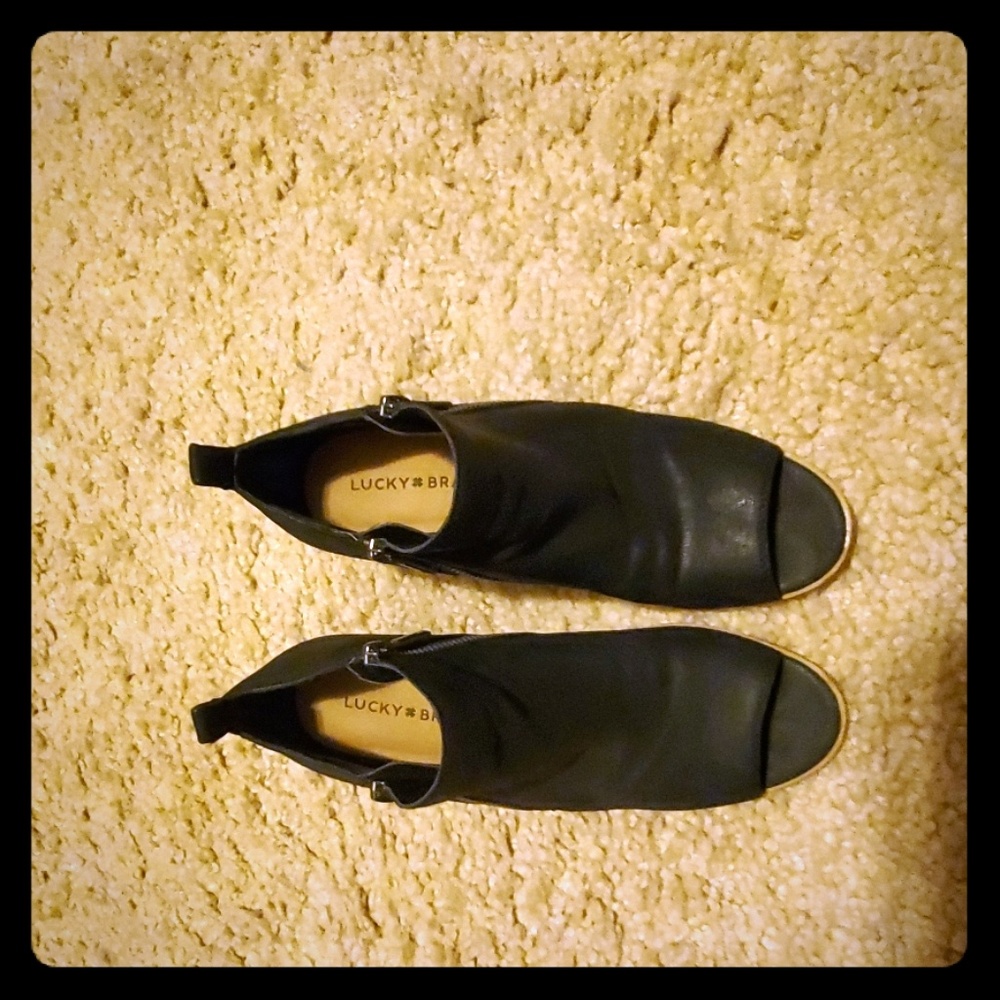 Warn once..lucky brand peep toe wedge/heal bootie